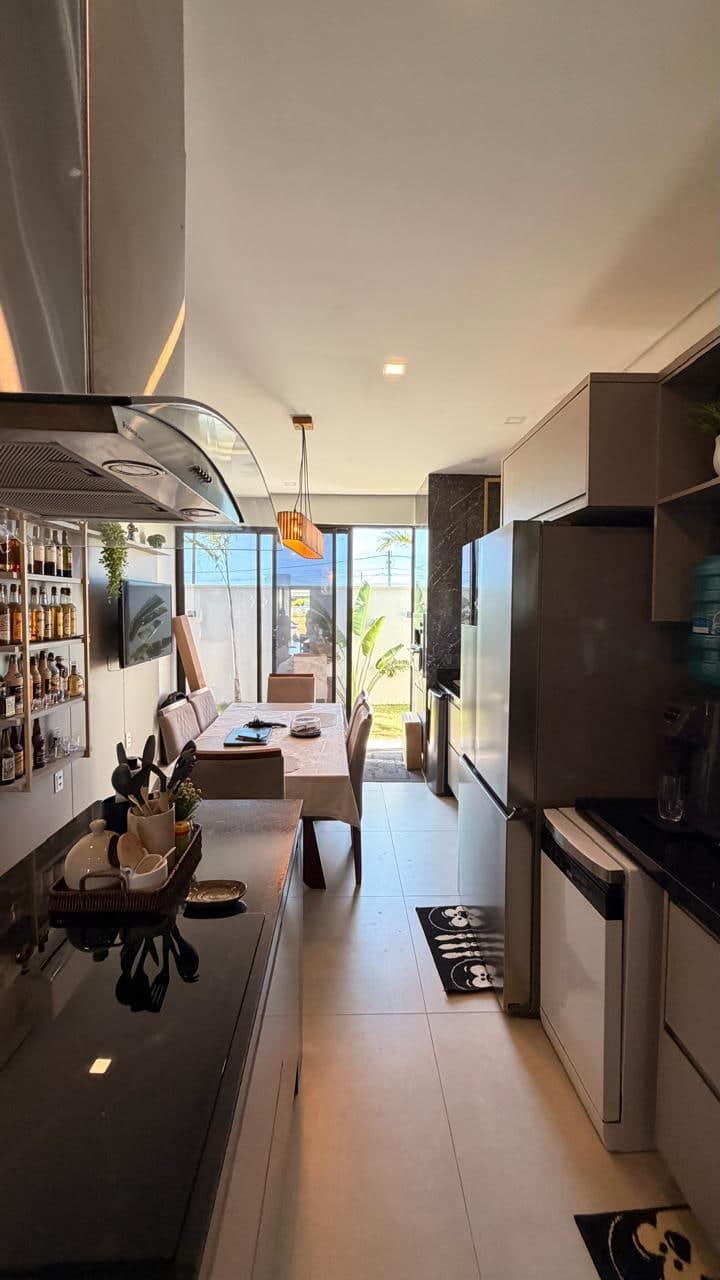 Cozinha planejada da residência
